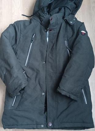 Куртка зима, ідеальний стан,окрім того що треба поміняти блискавку