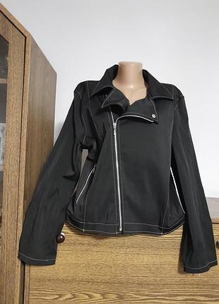 Куртка на замке без подкладки