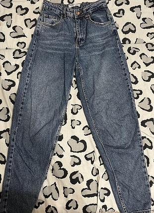 Джинси жіночі