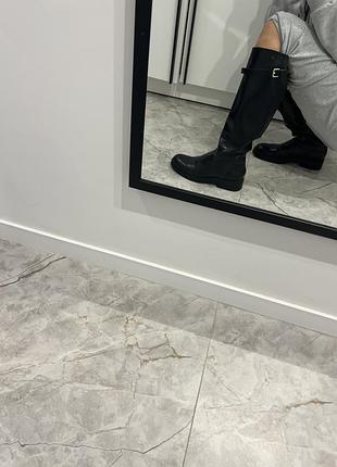 Жіночі чоботи zara