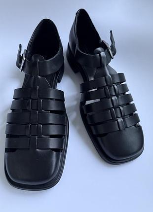 Vagabond черевики босоніжки сандали чорні класичні