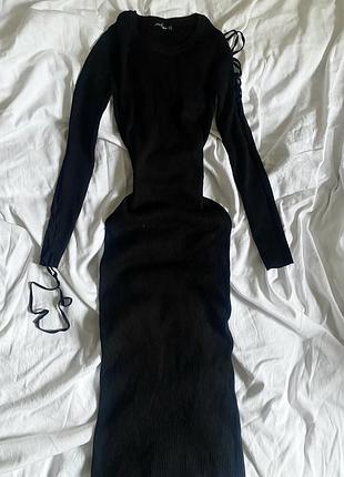 Сукня міді zara облягаюча по фігурі зі шнуровкою на руці на плечі