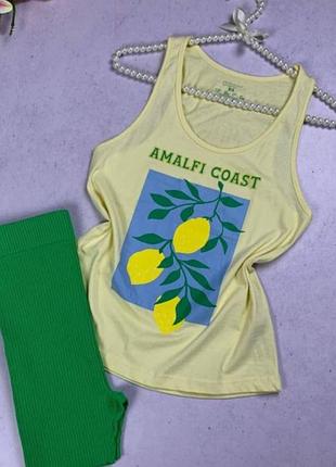 Майка с принтом лимон оверсайз нежно желтого цвета размер 14/16 42/44 хлопок