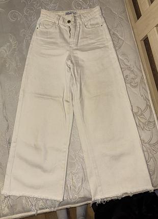 Джинси жіночі молочні zara розмір s (34)