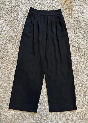 Брюки с широкими штанинами черные палаццо широкие штаны на резинке брюки с защитами