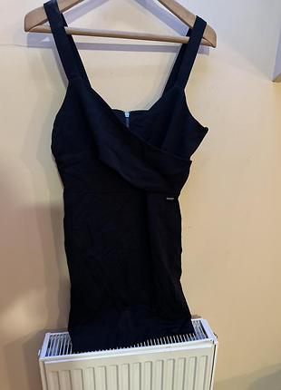 Плаття  міні цікавий крій