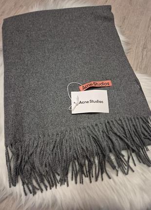 Шарф серый acne studios