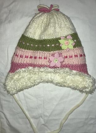 Дуже тепла зимова шапка