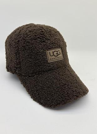 Бейсболка барашек кепка ugg шоколад тедди женская с ушками на флисе зима