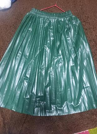 Шкіряна спідниця плісе