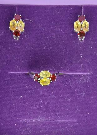 Серебряный комплект с цитрином и гранатом