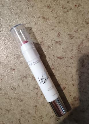 Помада - бальзам для губ