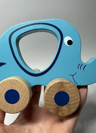 Деревʼяна машинка слоник