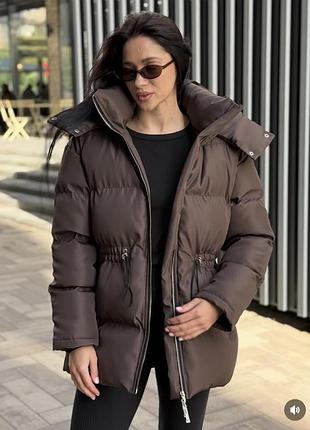 Пуховик жіночий розмір s-m, новий, трендовий колір