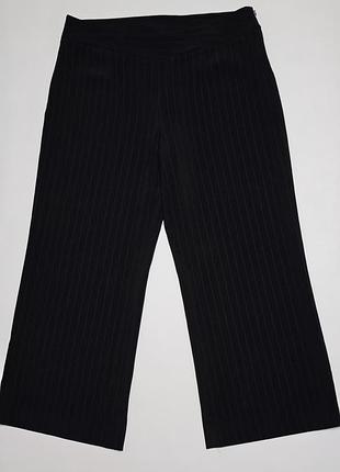 Брюки в полоску из плотной ткани на размер 54 украинский