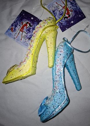 Набір ялинкових прикрас, іграшок туфельки 8 шт, 14 см кожна. стильні, гарні