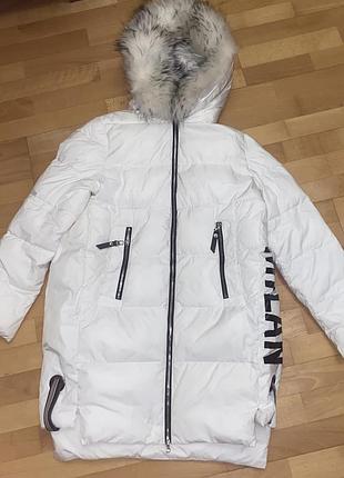Пуховик жіночий