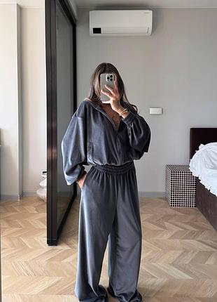 Спортивний костюм жіночий сірий графітовий з капюшоном оверсайз велюровий осінній весняний літній