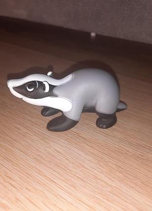 Игрушечная фигурка енотик deagostini