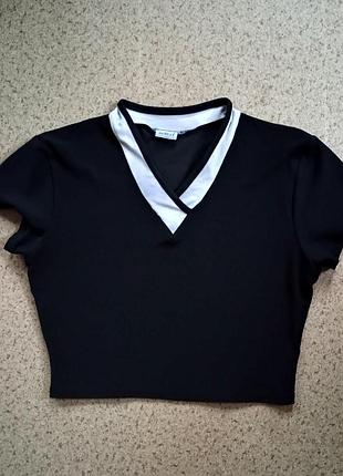 Футболка коротка