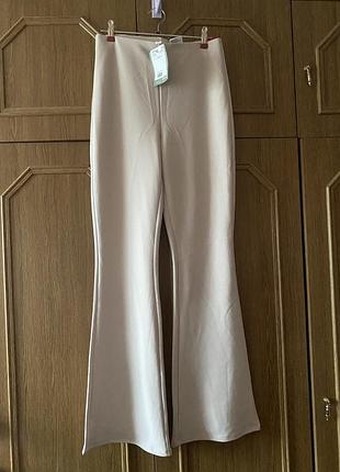 Нові брюки кльош h&m