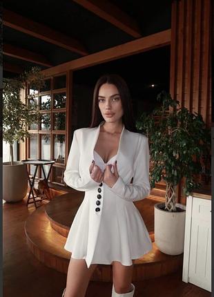 Костюм жакет і спідниця