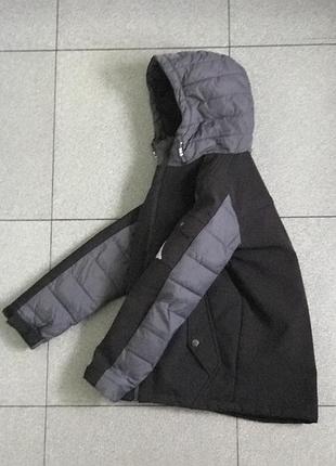 Куртка весна/осінь