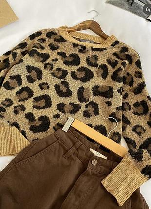 Стильний теплий леопардовий светр м-л