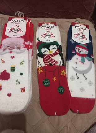 Кашемировые высокие носки с новогодним принтом. единственный размер 36-41.