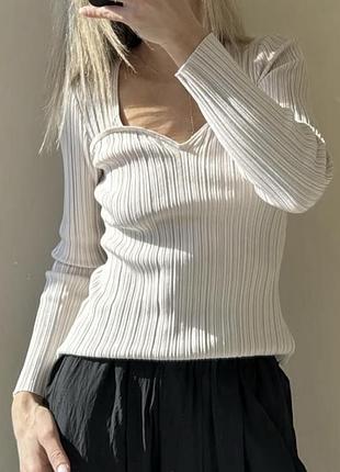 Лонгслів з акцентним декольте   h&m