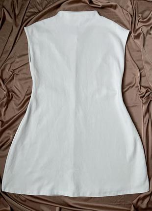 Біла бавовняна закрита сукня міні лаконічне приталене плаття гольф primark