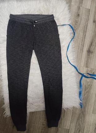 Штани на зріст 146-152см