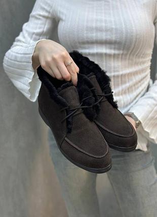 Жіночі утеплені лофери із натуральної замші шоколад 10120