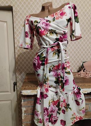 Платье миди в цветочный принт