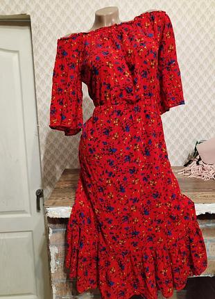 Платье в цветочный принт вискозное