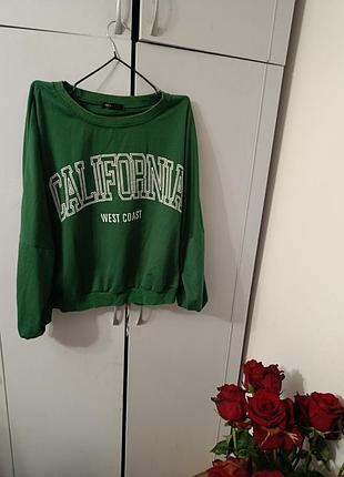 Зелёный свитшот  женский