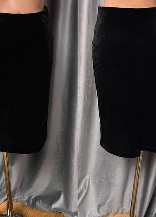 Привлекательная бархптная юбка