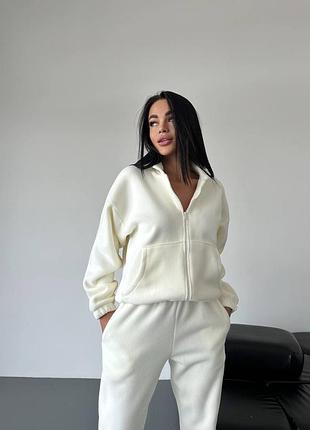 Жіночий теплий зимовий флісовий костюм штани джогери і кофта на замку з капюшоном