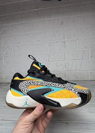 Крутые яркие высокие кроссовки jordan luka 2 safari