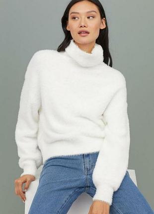 Свитер мохнаток