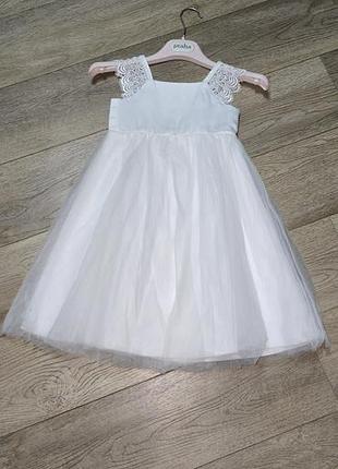 Шикарное элегантное белоснежное платье белоснежное белоснежное платье на девочку 3-6 лет