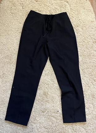 Жіночі класичні штани