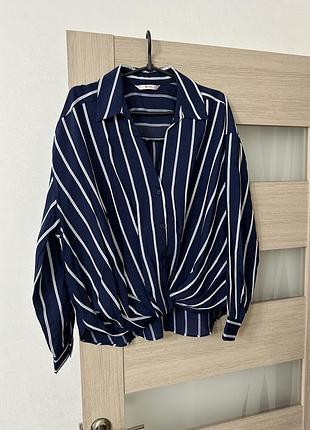 Жіноча блузка