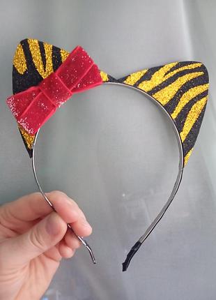 Обруч кошечки. обруч с ушками кошки. ободок кошечки.