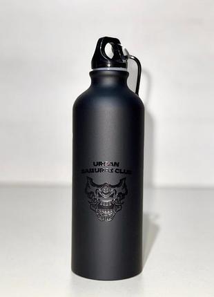 Металлическая бутылка для воды самурай фляга для воды с карабином 550 мл (b)