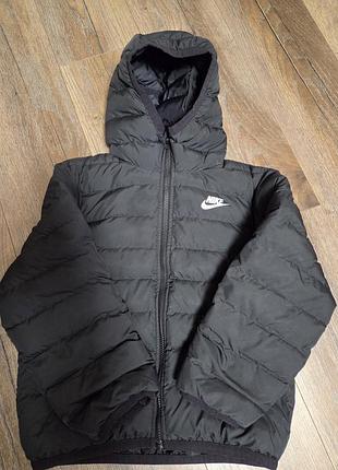 Детская стеганая куртка nike (пуховик) с капюшоном