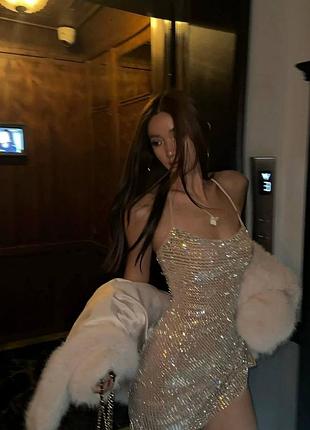 Міні сукня на бретельках з люрексу