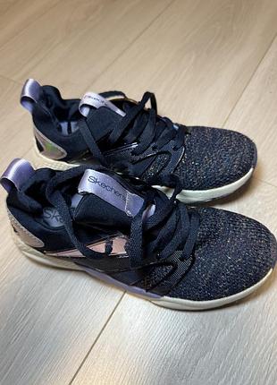 Кросівки дівчачі розмір 32