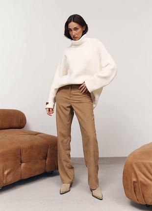 Теплый свитер с горлом оверсайз шерсть