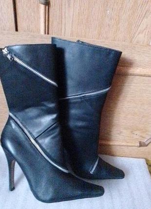 Чобітки жіночі